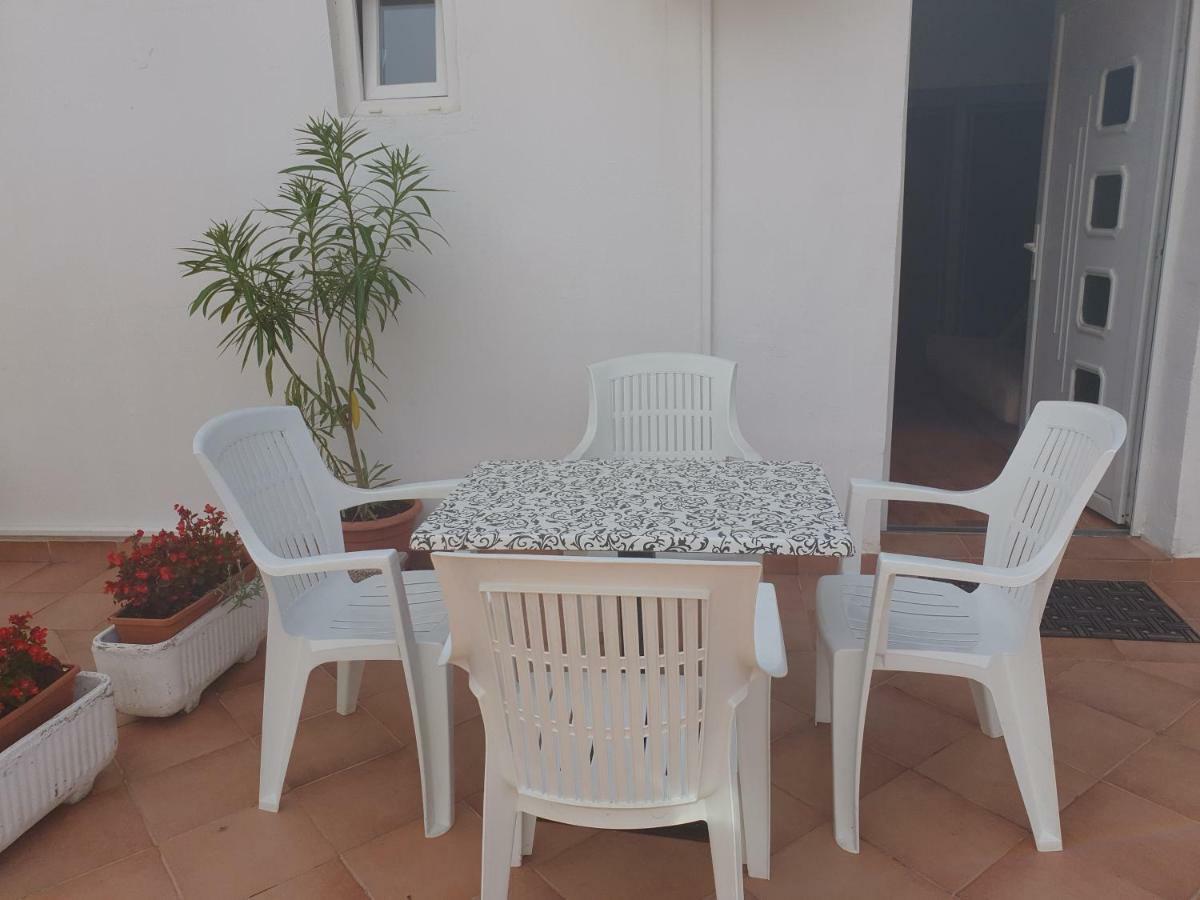 Apartments Slavica Rab Town Exterior photo