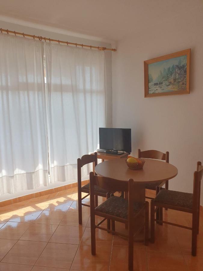 Apartments Slavica Rab Town Exterior photo